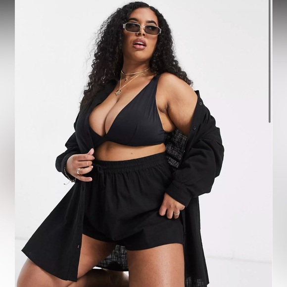 ASOS Curve Tops - ASOS Design Curve Textured Button Through Line Tunic/Shirt  in Black